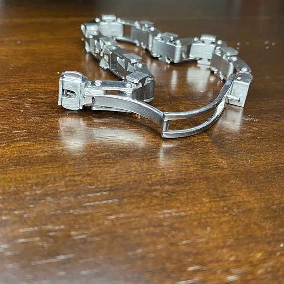 Simmons Jewelry Co Men’s Diamond Cross Bracelet - Picture 6 of 8